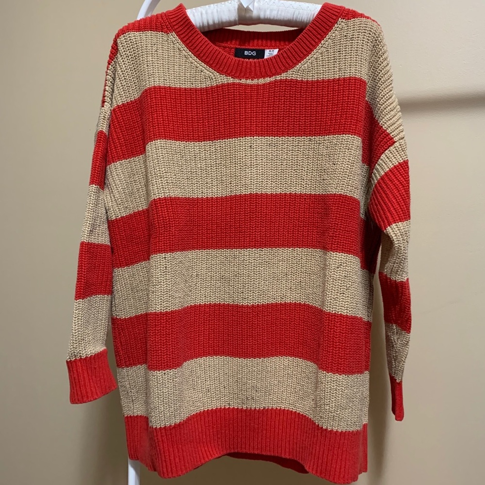 ✨2/$30✨ Cozy oversized striped sweater